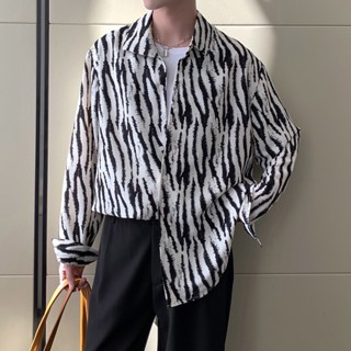 Ann.Fashion เสื้อเชิ้ตมินิมอลเกาหลี เสื้อเชิ้ตผู้ชาย เสื้อเชิ้ตแขนยาว ลายม้าลาย ไม่ต้องรีด เสื้อคอปก  #333