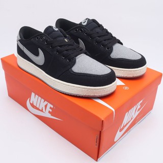 1 KO Low "เงา" DX4981-002