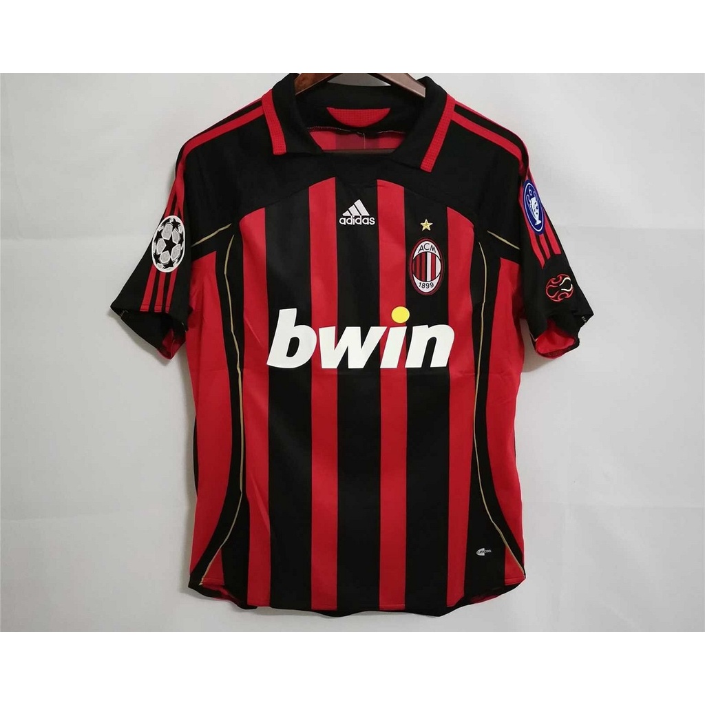 Jersey Viral Ac Milan 2006-2007 Home Jersey Retro Ac Milan เสื ้ อฟุตบอล Kaka 22 Baju Lelaki ชื ่ อที ่ กําหนดเองและหมายเลขระเหิด Tshirt