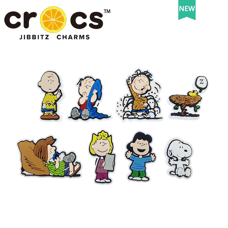 Jibbitz crocs charms Snoopy Series หัวเข็มขัดรองเท้า อุปกรณ์เสริมรองเท้า การ์ตูนน่ารัก สนุก ตกแต่งหัวเข็มขัด