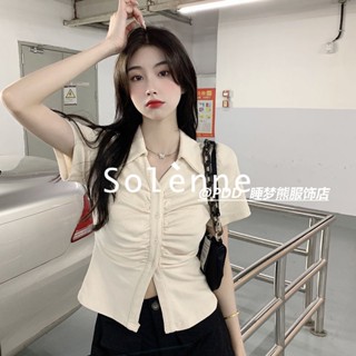 Solenne  เสื้อครอป เสื้อยืดผู้หญิง ครอป baby tee สาวเรโทร 2023 NEW Style สวยงาม Trendy High quality Beautiful A29J19Z 36Z230909