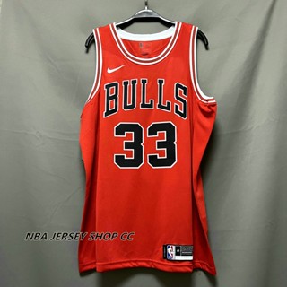 【คุณภาพสูง】ใหม่ ของแท้ NBA Chicago Bulls สําหรับผู้ชาย #33 เสื้อกีฬาแขนสั้น ลายทีม Scottie Pippen Icon Edition สีแดง