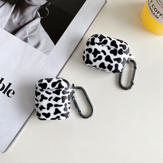 เคสหูฟัง ซิลิโคนนิ่ม กันกระแทก ลายวัว พร้อมหัวเข็มขัด สําหรับ Apple Airpods 1 2 Airpods Pro Airpods 3 Airpods Pro 2