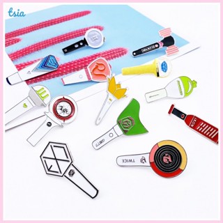 เข็มกลัดโลหะ RX BTS EXO Twice IU Blackpink Got7 Super Junior Mamamoo BIGBANG กํามะหยี่ สีแดง สําหรับเด็ก