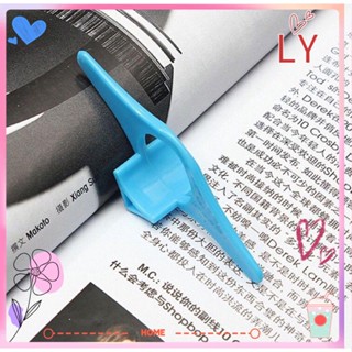 ✧LY-HOME✧ 1PC PP Bookmarks School Supplies Finger Ring Thumb Book Marker Office Book Support Bookmark Reading Assistant Labels Page Holder