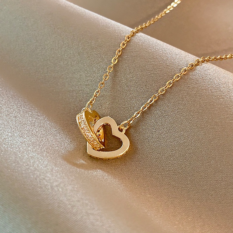 เวอร์ชั่นเกาหลี Simple Love การออกแบบแหวนคู่สร้อยคอเหล็กไทเทเนียมผู้หญิงชุบ 18K Gold ที่ไม่ซ้ํากันแฟชั่น All-Match สร้อยคอ Clavicle Chain