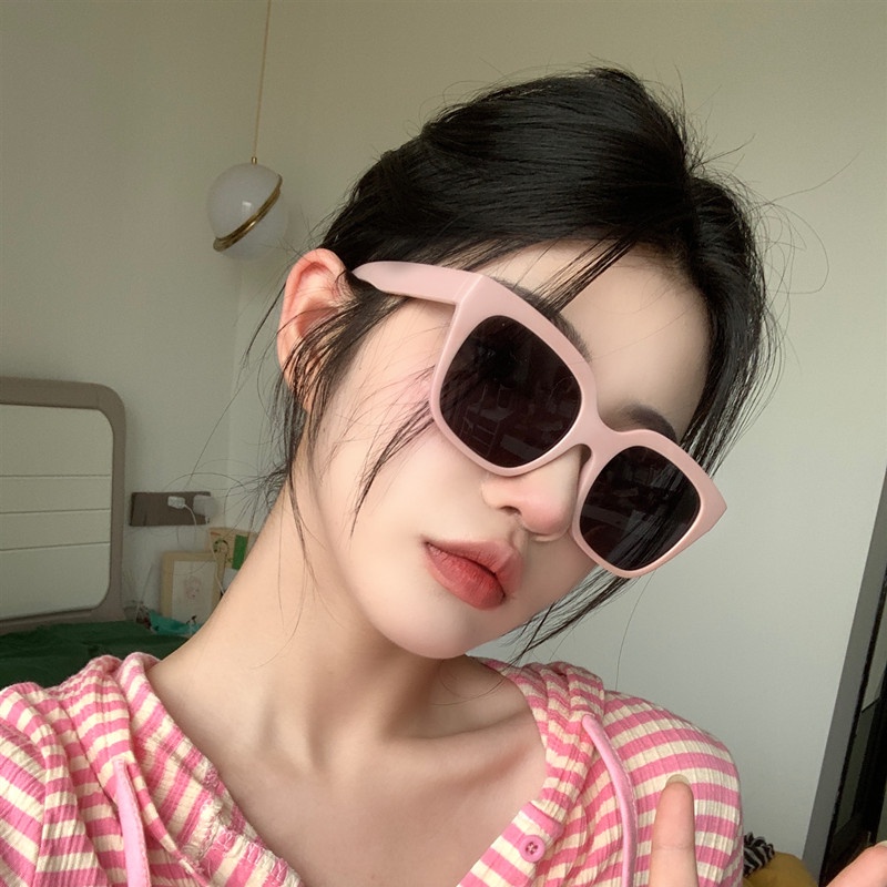 แว่นตากันแดด กรอบสี่เหลี่ยม ขนาดใหญ่ สีชมพูกุหลาบ แบบเรียบง่าย แฟชั่นสไตล์เกาหลี สําหรับผู้หญิง
