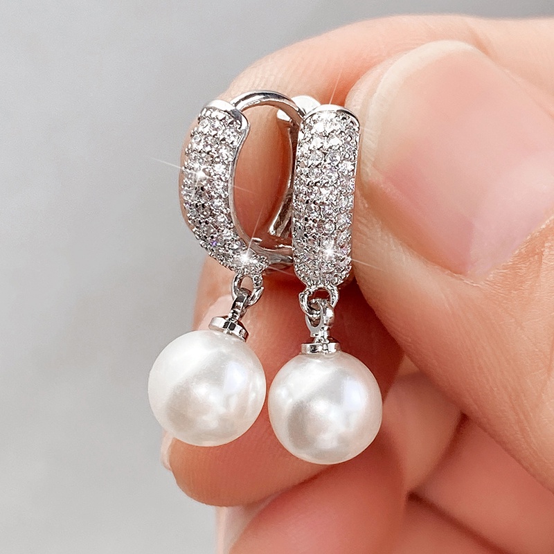 925 เงินสเตอร์ลิงแฟชั่นเจ้าสาวจําลอง Pearl Dangle ต่างหูความงามประกาย Cubic Zirconia ต่างหูผู้หญิงหรูหราเครื่องประดับสําหรับ Party