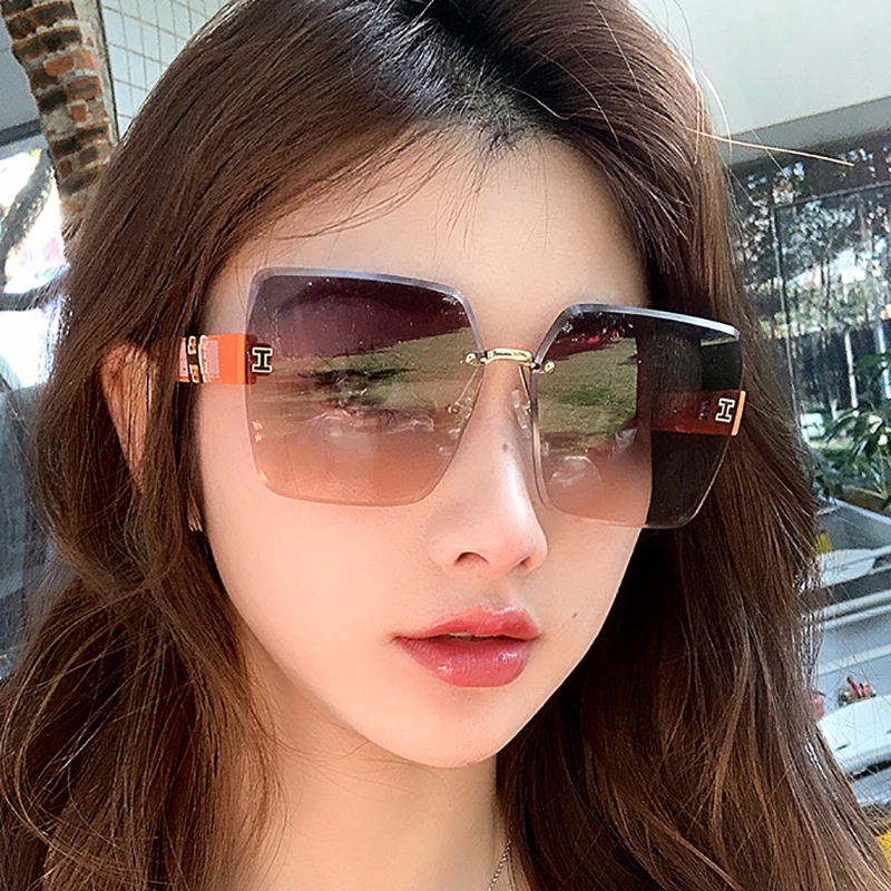 แว่นตากันแดด ทรงสี่เหลี่ยม ขนาดใหญ่ ไล่โทนสี คุณภาพสูง สไตล์พังก์ วินเทจ สําหรับผู้หญิง และผู้ชาย UV400