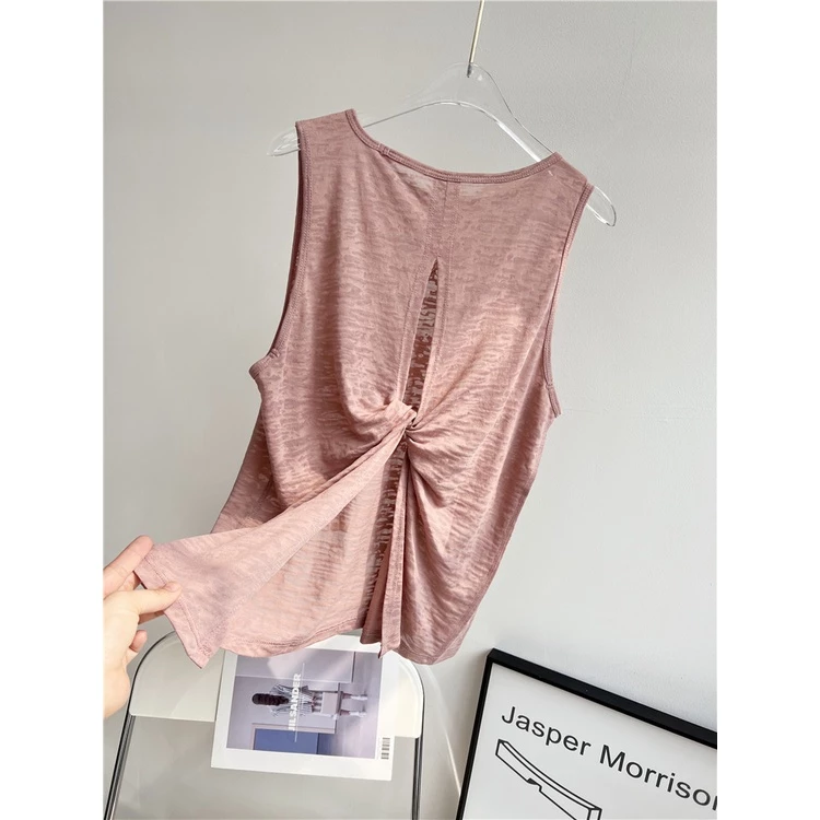 YOGATRUTH เสื้อยืดแขนกุด ระบายอากาศ แห้งเร็ว ออกกำลังกาย thumbnail 7