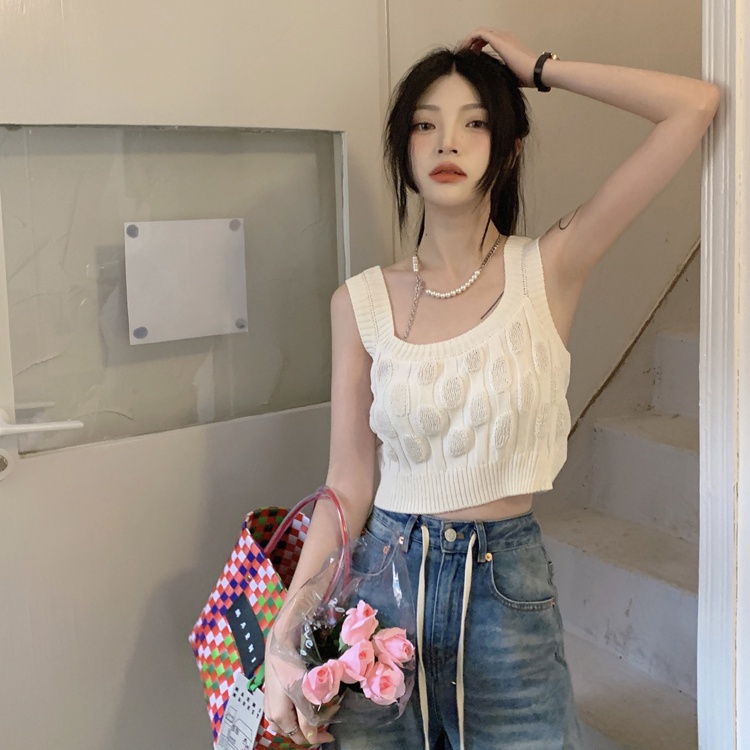Anna 99081 เสื้อกล้ามไหมพรมถัก เสื้อสายเดี่ยว ผ้าถัก เสื้อแขนกุด ใส่แล้วดูแพง สไตล์เกาหลี