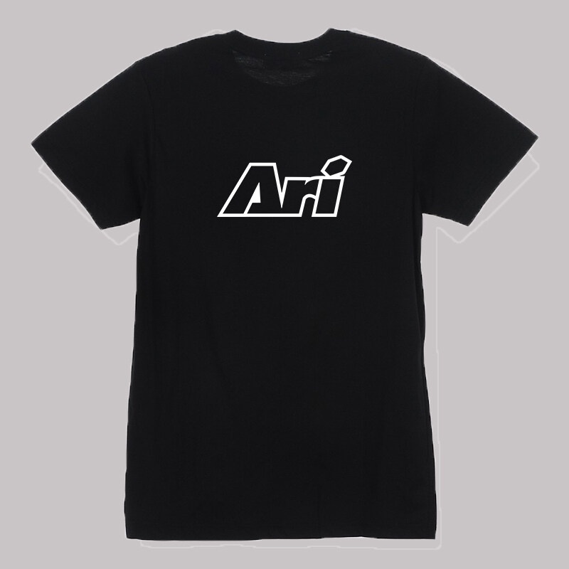 【เสื้อยืดใหม่】เสื้อยืดสกรีนแบรนด์ ari อาริ เสื้อใส่สบาย ผ้า Cotton100% ผ้าดีหนานุ่มใส่สบาย Street shirt
