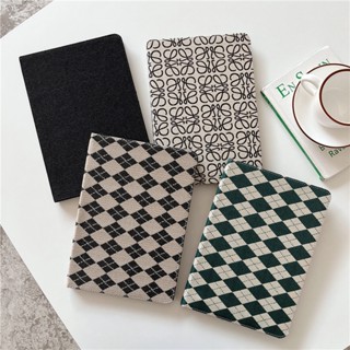 เคสหนัง แบบฝาพับ ลายการ์ตูน พร้อมขาตั้ง สําหรับ Xiaomi Redmi Pad 10.61 นิ้ว Mi Pad 5 Mi Pad 5 Pro 11 นิ้ว