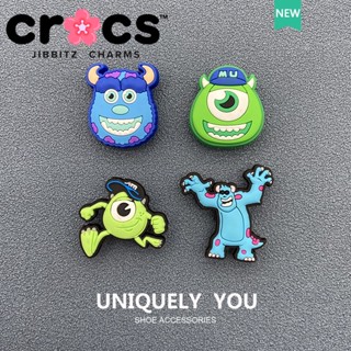 Jibbitz Crocs charms หัวเข็มขัดรองเท้า อุปกรณ์เสริมรองเท้า ลายการ์ตูนมอนสเตอร์ มหาวิทยาลัย สไตล์ใหม่ Crocs ตกแต่งรองเท้า หัวเข็มขัด อุปกรณ์เสริม