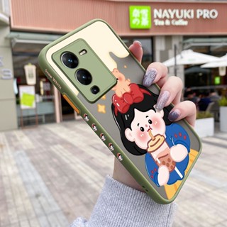 เคสโทรศัพท์มือถือแบบแข็ง ใส กันกระแทก ลายการ์ตูนเด็กผู้หญิงชานม มีลายด้านข้าง สําหรับ VIVO V25 5G V25 Pro 5G V25E S15 Pro X80 Lite