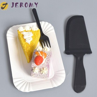 Jeromy จานกระดาษ สีขาว แบบใช้แล้วทิ้ง สําหรับใส่อาหาร ขนมหวาน 10 ชิ้น