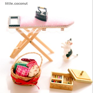 [little.coconut] ชุดโต๊ะรีดผ้า เหล็กจิ๋ว 1:12 พร้อมเฟอร์นิเจอร์ สไตล์คลาสสิก สําหรับตกแต่งบ้านตุ๊กตา