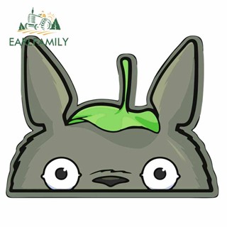 Earlfamily สติกเกอร์ ลายการ์ตูนอนิเมะ Totoro Peeking กันน้ํา ขนาด 13 ซม. x 10 ซม. แบบสร้างสรรค์ สําหรับติดตกแต่งรถยนต์ JDM SUV RV