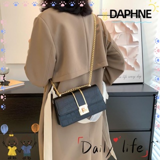 Daphne กระเป๋าสะพายไหล่ กระเป๋าถือ หนัง PU ทรงคลัทช์ แต่งสายโซ่คล้อง สีขาว สไตล์วินเทจ สําหรับสตรี