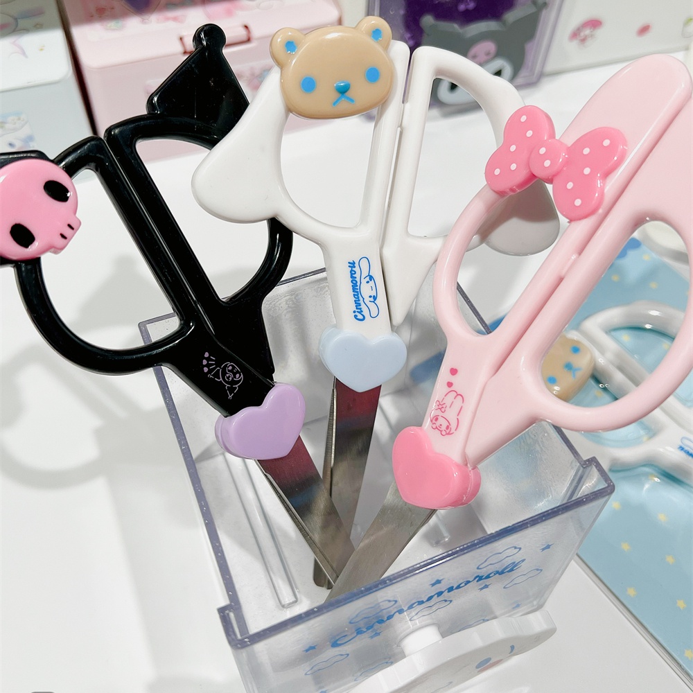 Sanrio กรรไกร การ์ตูนคุโรมิ กรรไกรสเตนเลส สําหรับทํามือ DIY