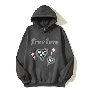 เสื้อกันหนาวแขนยาว มีฮู้ด พิมพ์ลายกราฟฟิติตัวอักษร True Love Hard to Find สไตล์เกาหลี พลัสไซซ์ แฟชั่นคู่รัก สําหรับผู้ชาย และผู้หญิง