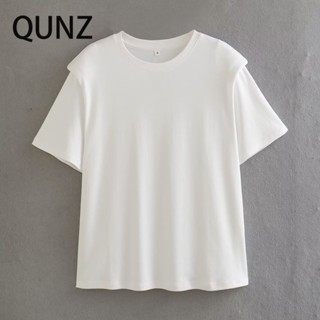 Qunz เสื้อถักนิตติ้ง มุมขวา สันทนาการ 2205