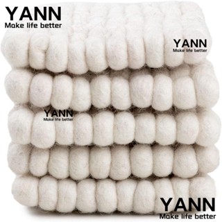 Yann1 แผ่นรองแก้ว ผ้าสักหลาด ทรงสี่เหลี่ยม 4 นิ้ว ทนทาน สีขาว 5 ชิ้น