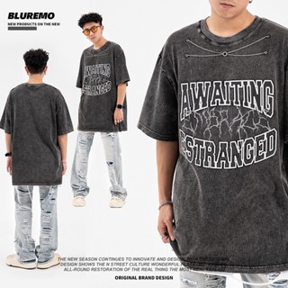 เสื้อยืดแขนสั้น โฟม พิมพ์ลายตัวอักษร ทรงหลวม แต่งสายโซ่ แฟชั่นฤดูร้อน สไตล์เรโทร สําหรับผู้หญิง