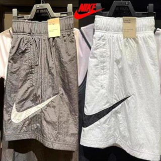 Nike ของแท้ 100% กางเกงขาสั้น ปักลายโลโก้ ทรงหลวม ระบายอากาศ แห้งเร็ว สําหรับผู้ชาย