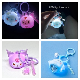 พวงกุญแจ จี้การ์ตูนอนิเมะ Sanrio Cinnamoroll Kuromi Light-up Kawaii น่ารัก เรืองแสง สําหรับห้อยกระเป๋านักเรียน