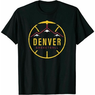 เสื้อยืด พิมพ์ลาย Denver Nuggets Cool Mountain Gold Basketball Fan สําหรับผู้ชาย ขนาด: S-4XL