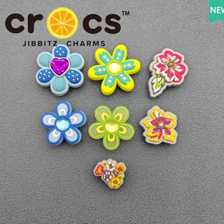 Jibbitz crocs charms หัวเข็มขัดรองเท้า อุปกรณ์เสริมรองเท้า ลายดอกไม้ สีสันสดใส