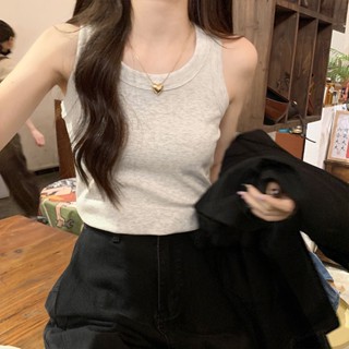 Suxi เสื้อกล้าม คอยู แขนกุด สีพื้น เข้ารูป เรียบง่าย แฟชั่นฤดูร้อน สําหรับผู้หญิง