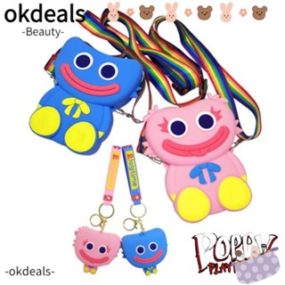 OKDEALS กระเป๋าสะพายไหล่ ลายตัวละคร Huggy Wuggy สําหรับแฟนเกมฟิดเจ็ต