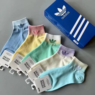 พร้อมกล่อง ถุงเท้าวิ่ง มี 5 คู่ต่อ 1 กล่อง พร้อมส่ง