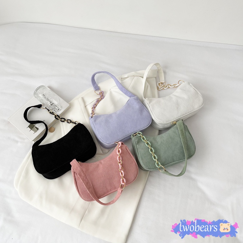 พร้อมส่งที่ไทย กระเป๋าผู้หญิง ins กระเป๋ารัก สะพายไหล่เดี่ยวแบบลำลองแฟชั่นเข้าชุดง่ายกระเป๋าถือจีบสีหวานๆ