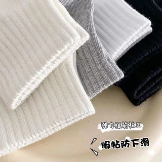 สีเขียว ชุด ถุงเท้าข้อสั้นสําหรับผู้ชายและผู้หญิงฤดูใบไม้ผลิและฤดูร้อนใหม่อเนกประสงค์ถุงเท้าหลอดสั้นผ้าฝ้ายเอวถุงเท้าสีทึบ