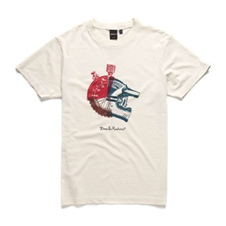 เสื้อยืดคอกลม ลาย Deus Ex Machina Swank สีขาว สําหรับผู้ชาย