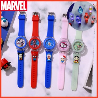 นาฬิกาข้อมืออะนาล็อก มีไฟ LED ลาย Marvel Spiderman Hello Kitty มิกกี้เมาส์ ปิกาจู ไอรอนแมน โดราเอมอน สีสันสดใส สําหรับเด็กนักเรียนผู้ชาย ผู้หญิง