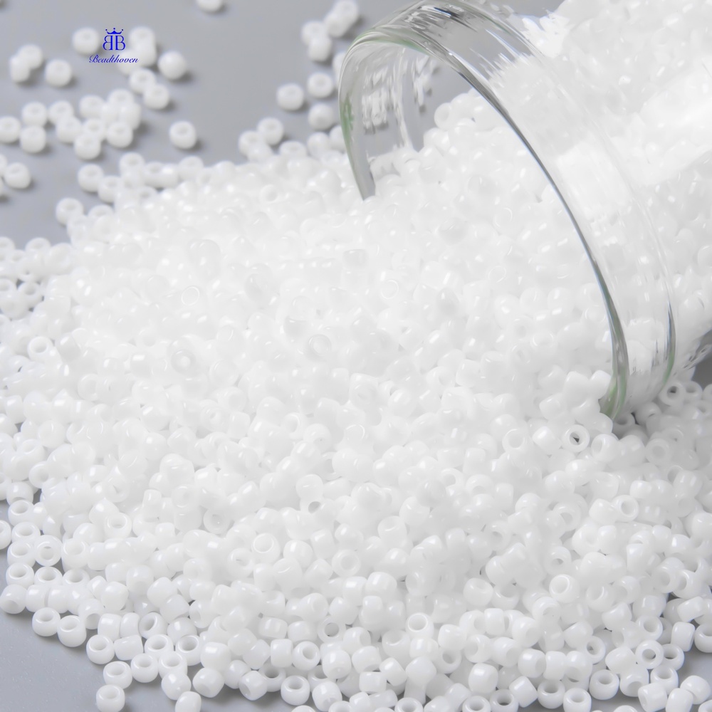 Toho ลูกปัด ทรงกลม สีขาวขุ่น 10 กรัม (41) 11/0 2.2 มม. รู 0.8 มม. ประมาณ 1103 ชิ้น ต่อ 10 กรัม