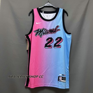 【คุณภาพสูง】ใหม่ ของแท้ NBA Miami Heat 2020-21 สําหรับผู้ชาย #22 เสื้อกีฬาแขนสั้น ลายทีม Jimmy Butler City Edition สีรุ้ง