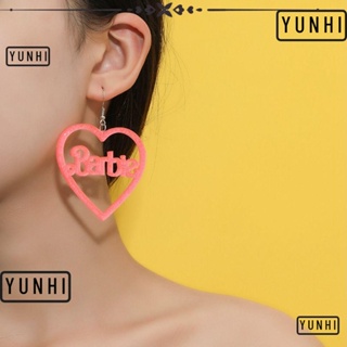 Yunhi ต่างหูอะคริลิค รูปหัวใจ สีชมพู สําหรับตุ๊กตาบาร์บี้