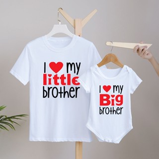 เสื้อยืดจั๊มสูท พิมพ์ลาย I Love My Big/Little Brother สีขาว แฟชั่นฤดูร้อน สําหรับเด็กผู้ชาย