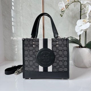 C7083 DEMPSEY TOTE 22 IN SIGNATURE JACQUARD 005