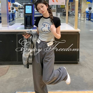 Enjoy Freedom สาวฮอตคนใหม่สไตล์สาวฮอต เสื้อยืดลายดอกสั้น