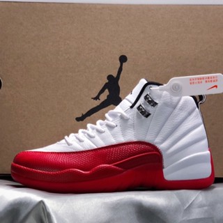 รองเท้ากีฬา รองเท้าบาสเก็ตบอล ลําลอง รุ่น ni**ke Air Jordan 12 Cherry Cherry สีแดง สําหรับผู้หญิง และผู้ชาย