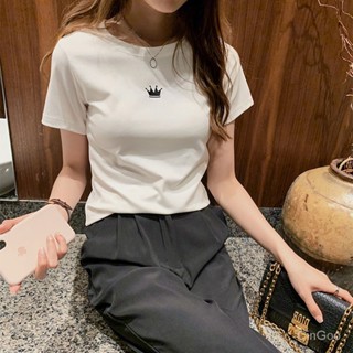 🌸พร้อมส่ง🌸2023 ฤดูร้อนใหม่บางพอดีเย็บปักถักร้อยคอกลมแขนสั้นเสื้อยืด Y2K นักเรียนหญิง SB8150