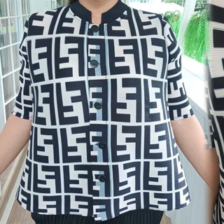 Pleatbynisa A19 เสื้ออัดพลีทคอจิตรลา ลายสวย แขนสั้น ทรงสุภาพ เนื้อผ้าคุณภาพ polyester100%