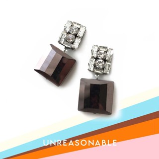 ต่างหูพลอยกระจก สีน้ำตาล น้ำหนักเบา สวยใส่สบาย Unreasonable Accessories UA0708-02