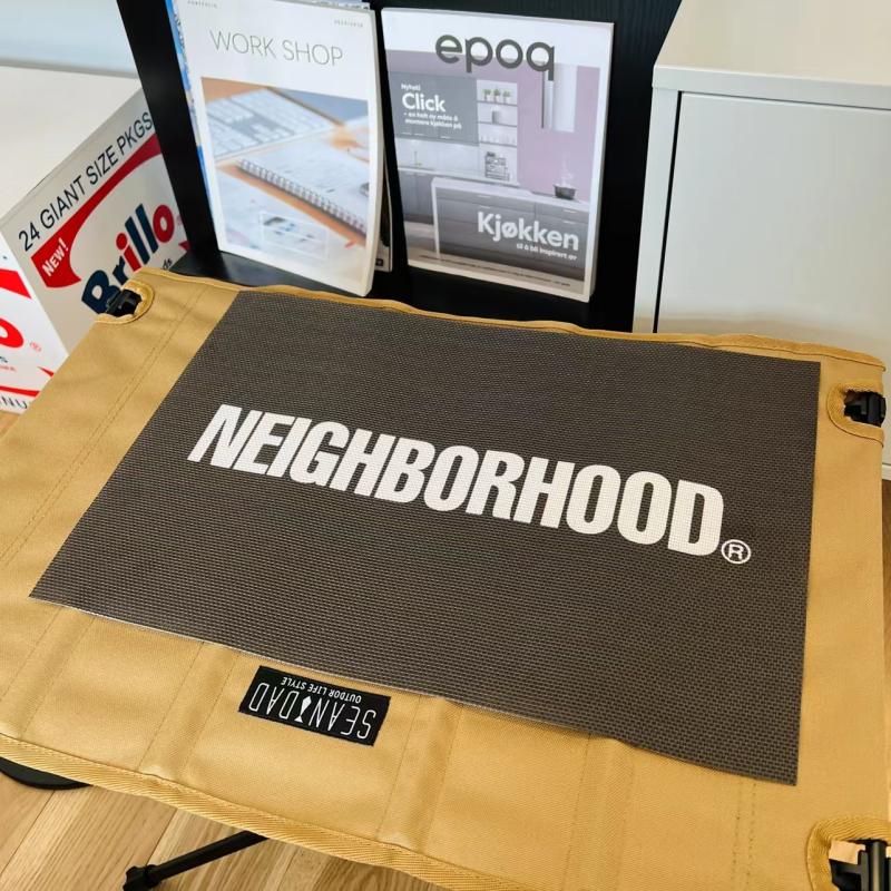 NEIGHBORHOOD แผ่นรองแก้ว มีฉนวนกันความร้อน ซักได้ แห้งเร็ว ลายสุนัขหิมะ สโนว์พีค โคลแมน Snow Peak Coleman – โปรปัง